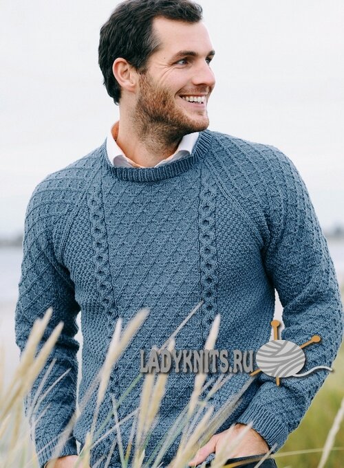 Вязаный спицами мужской свитер реглан